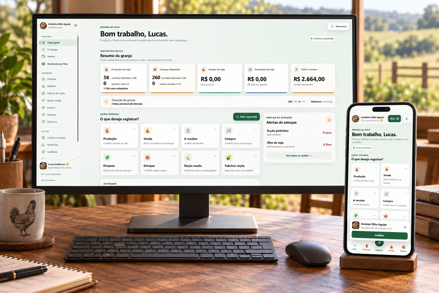 Sistema de gestão de Granja/Agro: interface desktop e mobile apresentada em computador e celular em um ambiente de trabalho